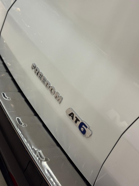 FIAT TORO FREEDOM 1.8 16V FLEX AUT. 2017/2017 JM AUTOMÓVEIS VENÂNCIO AIRES / Carros no Vale