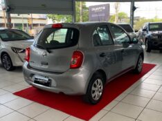 NISSAN MARCH 1.0 S 12V FLEX 4P MANUAL 2017/2018 DUARTE VEÍCULOS PORTO ALEGRE / Carros no Vale