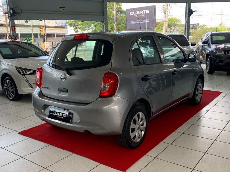 NISSAN MARCH 1.0 S 12V FLEX 4P MANUAL 2017/2018 DUARTE VEÍCULOS PORTO ALEGRE / Carros no Vale NISSAN MARCH 1.0 S 12V FLEX 4P MANUAL 2017/2018 DUARTE VEÍCULOS PORTO ALEGRE / Carros no Vale