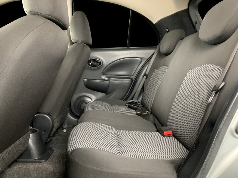 NISSAN MARCH 1.0 S 12V FLEX 4P MANUAL 2017/2018 DUARTE VEÍCULOS PORTO ALEGRE / Carros no Vale NISSAN MARCH 1.0 S 12V FLEX 4P MANUAL 2017/2018 DUARTE VEÍCULOS PORTO ALEGRE / Carros no Vale