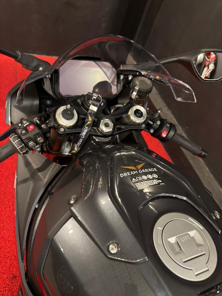 BMW MOTOS S 1000 RR /2022 EXCLUSIVO VEÍCULOS SANTA CRUZ DO SUL / Carros no Vale