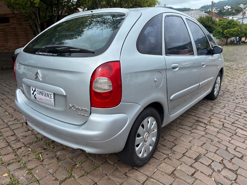 CITROEN XSARA PICASSO 2.0 GLX 16V 2005/2005 COMPLETO VEÍCULOS GUAPORÉ / Carros no Vale
