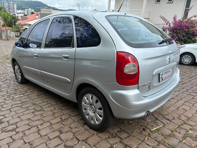 CITROEN XSARA PICASSO 2.0 GLX 16V 2005/2005 COMPLETO VEÍCULOS GUAPORÉ / Carros no Vale