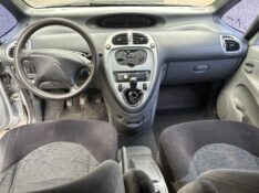 CITROEN XSARA PICASSO 2.0 GLX 16V 2005/2005 COMPLETO VEÍCULOS GUAPORÉ / Carros no Vale