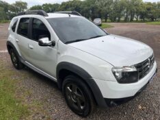 RENAULT DUSTER DYNAMIQUE 2.0 /2014 MENEGHINI VEÍCULOS ARROIO DO MEIO / Carros no Vale