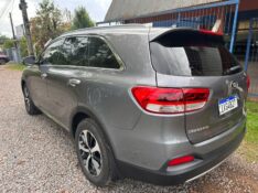 KIA SORENTO EX 3.3 /2016 MENEGHINI VEÍCULOS ARROIO DO MEIO / Carros no Vale
