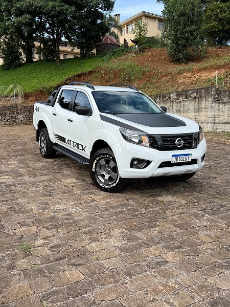 NISSAN FRONTIER 2.3 16V TURBO DIESEL ATTACK CD 4X4 AUTOMÁTICO 2019/2019 BOSCO AUTOMÓVEIS GUAPORÉ / Carros no Vale
