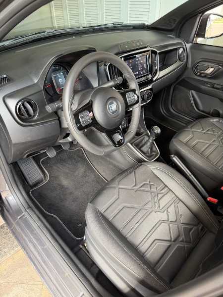 FIAT STRADA 1.3 VOLCANO CD 8V 2023/2023 BOSCO AUTOMÓVEIS GUAPORÉ / Carros no Vale