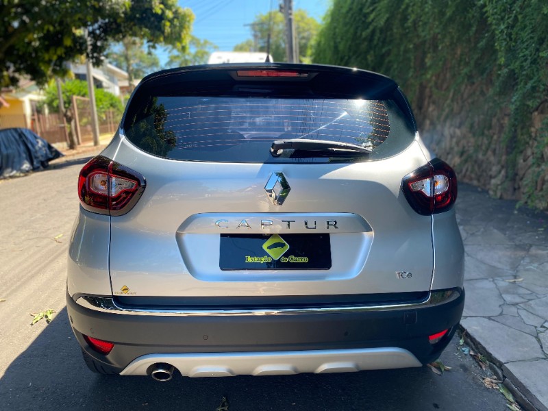 RENAULT CAPTUR 1.3 ICONIC 16V TURBO 2021/2022 ESTAÇÃO DO CARRO ESTRELA / Carros no Vale