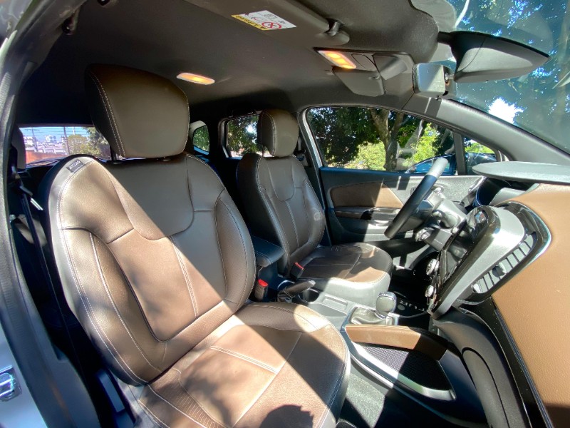 RENAULT CAPTUR 1.3 ICONIC 16V TURBO 2021/2022 ESTAÇÃO DO CARRO ESTRELA / Carros no Vale