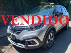 RENAULT CAPTUR 1.3 ICONIC 16V TURBO 2021/2022 ESTAÇÃO DO CARRO ESTRELA / Carros no Vale