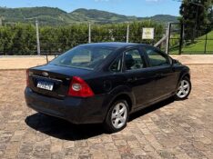 FORD FOCUS 2.0 16V FLEX 4P AUTOMÁTICO 2009/2009 BOSCO AUTOMÓVEIS GUAPORÉ / Carros no Vale