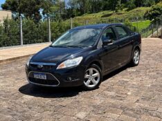 FORD FOCUS 2.0 16V FLEX 4P AUTOMÁTICO 2009/2009 BOSCO AUTOMÓVEIS GUAPORÉ / Carros no Vale