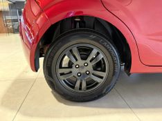 Chevrolet Sonic 1.6 Lt 16v 2013/2014 SIM VEÍCULOS PORTO ALEGRE / Carros no Vale