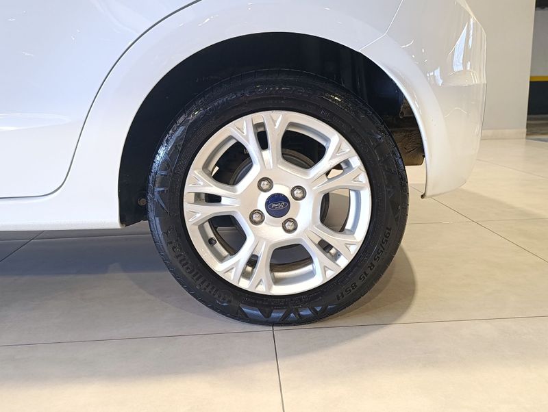 Ford Ka 1.0 Sel Ticvt 2017/2018 SIM VEÍCULOS PORTO ALEGRE / Carros no Vale