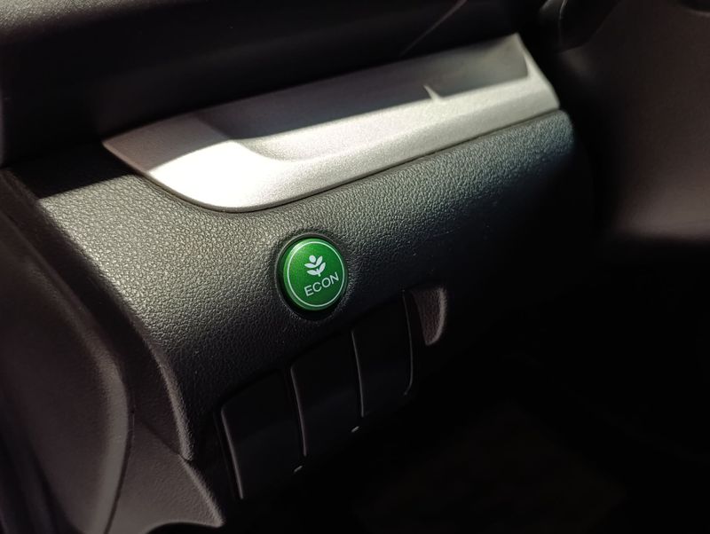 Honda Cr-v Lx 2012/2012 SIM VEÍCULOS PORTO ALEGRE / Carros no Vale