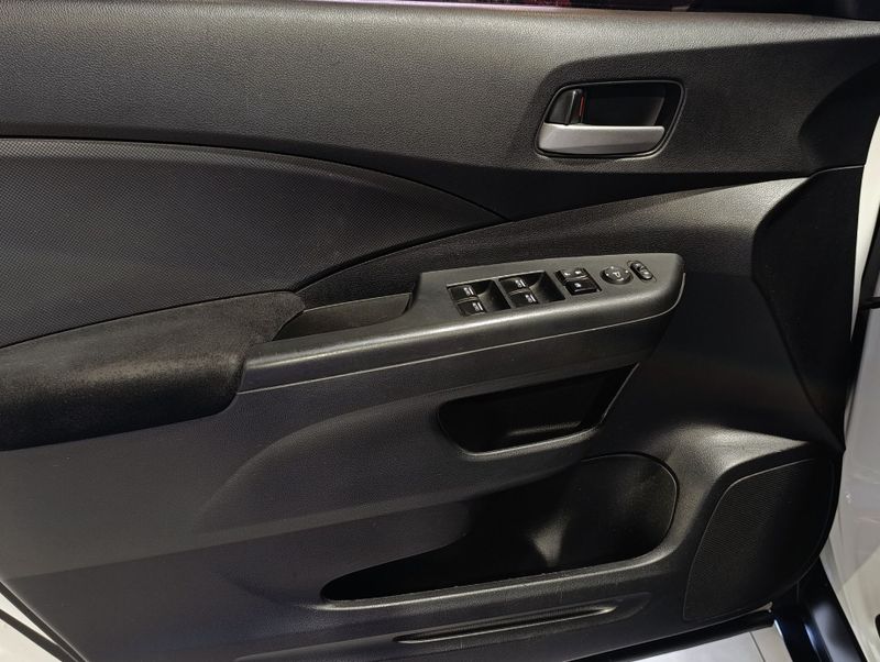 Honda Cr-v Lx 2012/2012 SIM VEÍCULOS PORTO ALEGRE / Carros no Vale