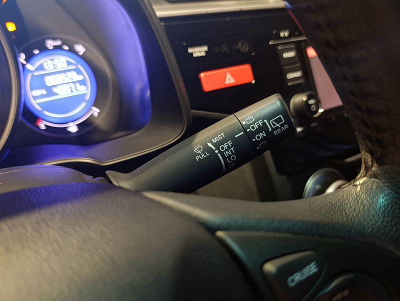 Honda Wr-v Ex Cvt 2017/2018 SIM VEÍCULOS PORTO ALEGRE / Carros no Vale