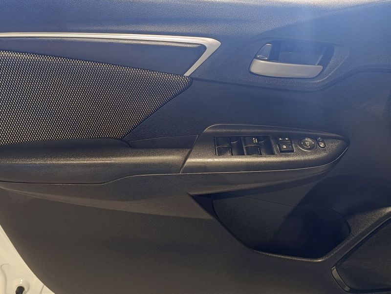 Honda Wr-v Ex Cvt 2017/2018 SIM VEÍCULOS PORTO ALEGRE / Carros no Vale