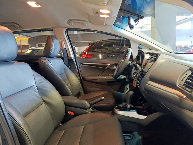 Honda Wr-v Exl Cvt 2020/2021 SIM VEÍCULOS PORTO ALEGRE / Carros no Vale