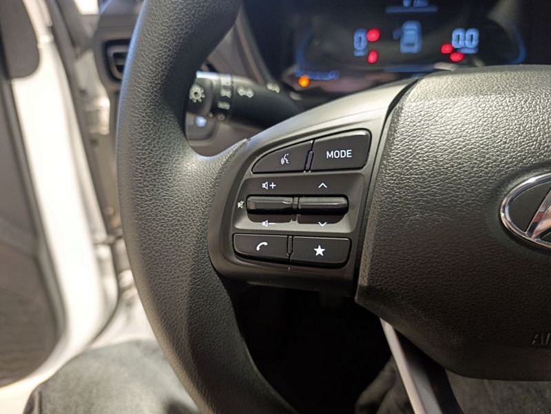 Hyundai Hb20 Limited 1.0 12v Mec. 2024/2025 SIM VEÍCULOS PORTO ALEGRE / Carros no Vale