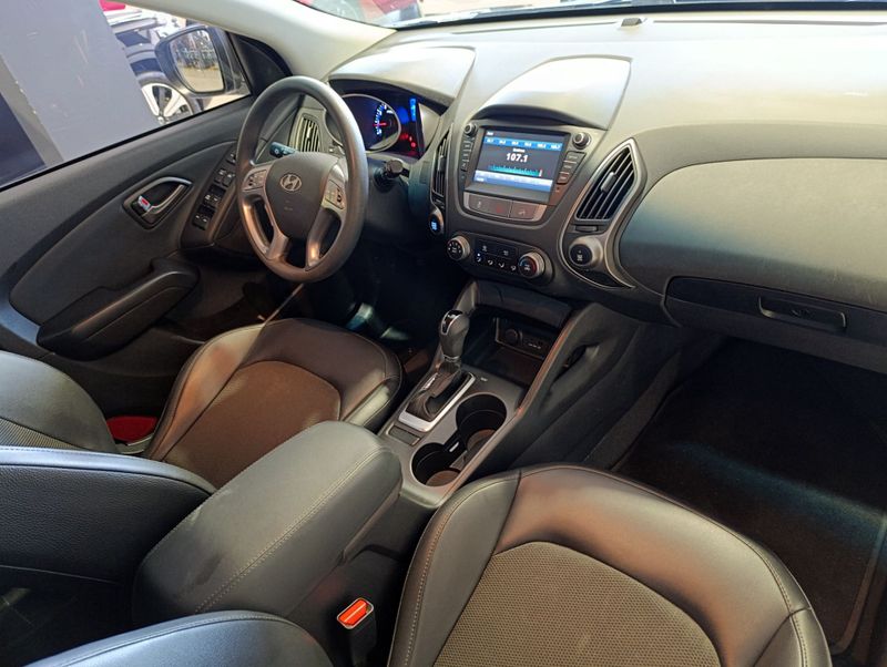 Hyundai Ix35 2.0 Mpfi Gl 16v 2021/2022 SIM VEÍCULOS PORTO ALEGRE / Carros no Vale
