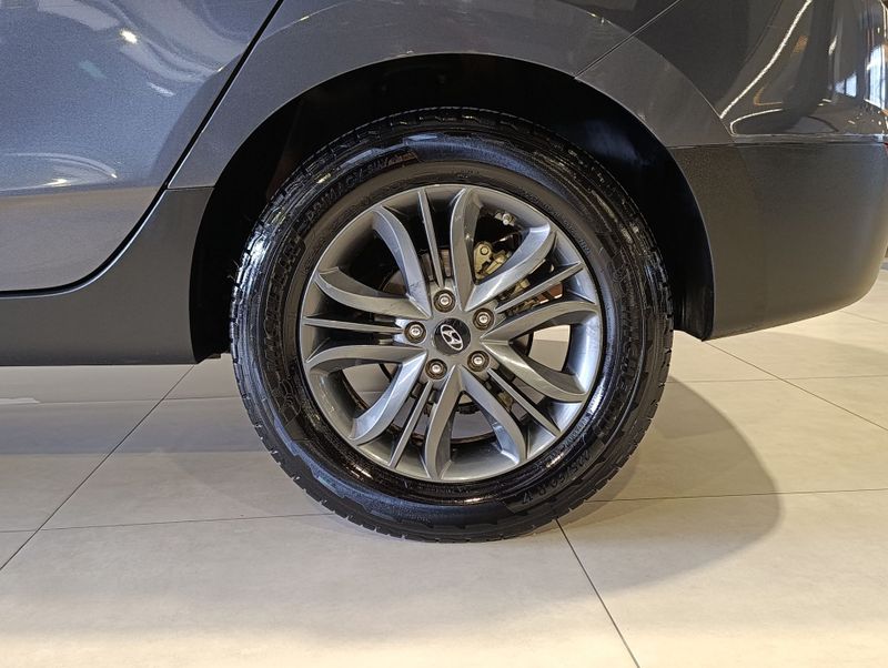 Hyundai Ix35 2.0 Mpfi Gl 16v 2021/2022 SIM VEÍCULOS PORTO ALEGRE / Carros no Vale