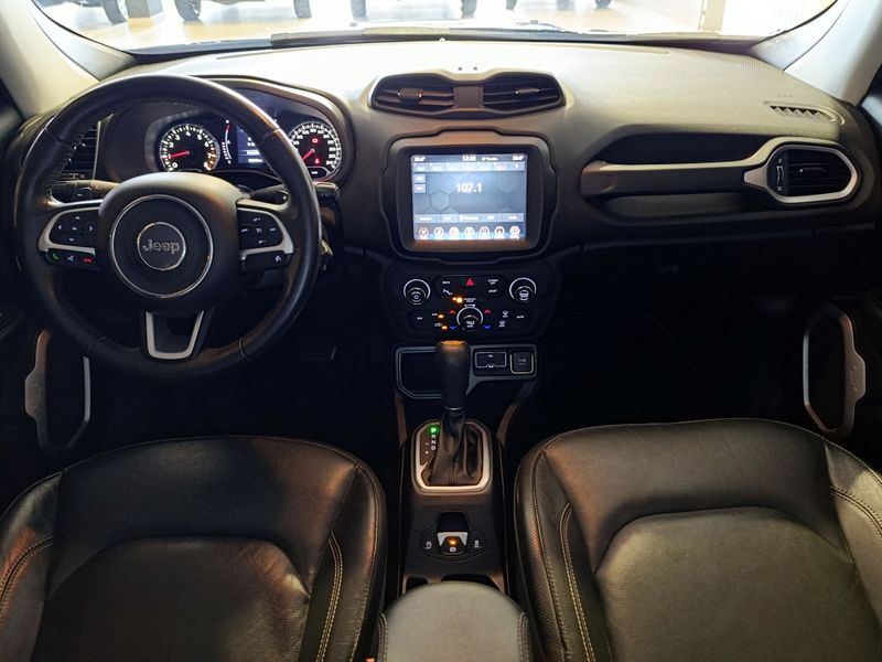 Jeep Renegade Longitude 1.8 2019/2019 SIM VEÍCULOS PORTO ALEGRE / Carros no Vale
