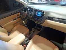 Mitsubishi Outlander 3.0 Gt 4×4 V6 24v 2016/2016 SIM VEÍCULOS PORTO ALEGRE / Carros no Vale
