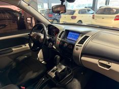 Mitsubishi Pajero Dakar 4×4 3.5 7 Lugares 2013/2013 SIM VEÍCULOS PORTO ALEGRE / Carros no Vale