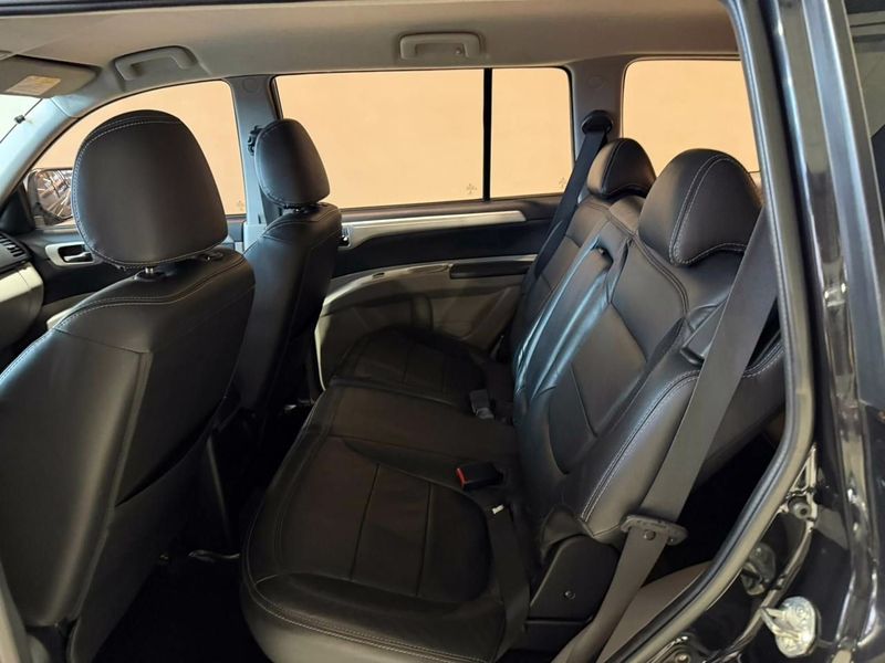 Mitsubishi Pajero Dakar 4×4 3.5 7 Lugares 2013/2013 SIM VEÍCULOS PORTO ALEGRE / Carros no Vale