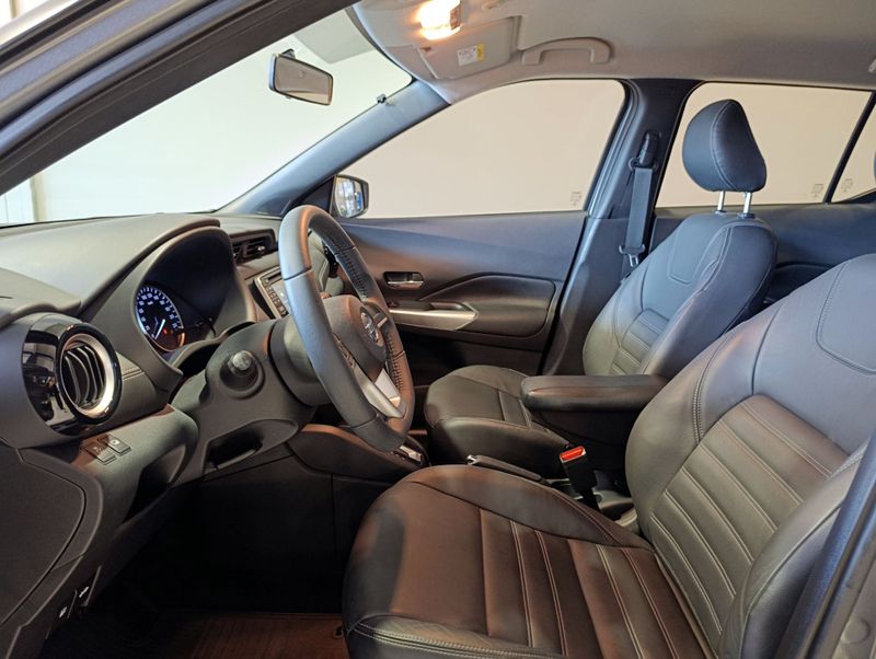 Nissan Kicks Sv Cvt 1.6 16v 2017/2018 SIM VEÍCULOS PORTO ALEGRE / Carros no Vale