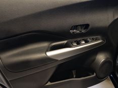 Nissan Kicks Sv Cvt 1.6 16v 2017/2018 SIM VEÍCULOS PORTO ALEGRE / Carros no Vale