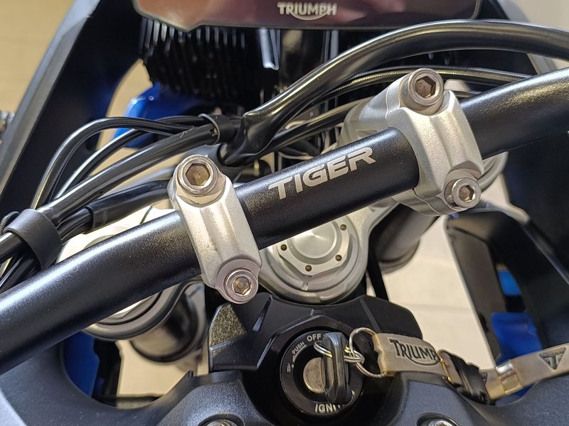 Triumph Tiger 900 Gt Pro 2022/2023 SIM VEÍCULOS PORTO ALEGRE / Carros no Vale