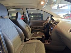 Volkswagen Fox Tl Mcv 2016/2017 SIM VEÍCULOS PORTO ALEGRE / Carros no Vale