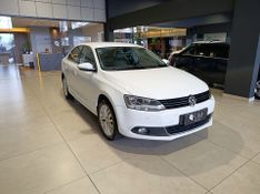 Volkswagen Jetta 2.0t 2014/2014 SIM VEÍCULOS PORTO ALEGRE / Carros no Vale