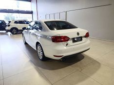 Volkswagen Jetta 2.0t 2014/2014 SIM VEÍCULOS PORTO ALEGRE / Carros no Vale