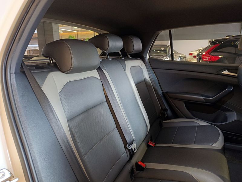 Volkswagen T-cross Comfortline 1.0 Tsi 2019/2020 SIM VEÍCULOS PORTO ALEGRE / Carros no Vale