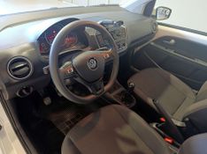 Volkswagen Up 1.0 Mpi Total 2019/2020 SIM VEÍCULOS PORTO ALEGRE / Carros no Vale