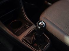Volkswagen Up 1.0 Mpi Total 2019/2020 SIM VEÍCULOS PORTO ALEGRE / Carros no Vale