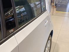 Volkswagen Up Move 1.0 Tsi Total 12v 2017/2018 SIM VEÍCULOS PORTO ALEGRE / Carros no Vale