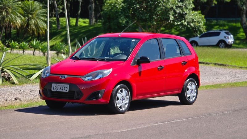 Ford Fiesta 1.0 8V /Class 8V 2010/2011 AUTO NÍVEL VEÍCULOS SANTA CRUZ DO SUL / Carros no Vale