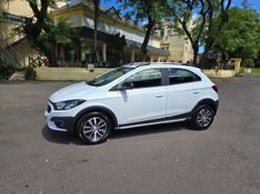 CHEVROLET ONIX HATCH ACTIV 1.4 8V Mec. 2017/2018 AUTO NÍVEL VEÍCULOS SANTA CRUZ DO SUL / Carros no Vale
