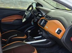 CHEVROLET ONIX HATCH ACTIV 1.4 8V Mec. 2017/2018 AUTO NÍVEL VEÍCULOS SANTA CRUZ DO SUL / Carros no Vale