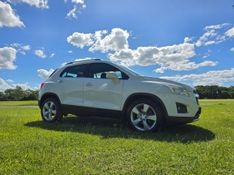 CHEVROLET TRACKER LTZ 1.8 16V 4×2 2013/2014 AUTO NÍVEL VEÍCULOS SANTA CRUZ DO SUL / Carros no Vale