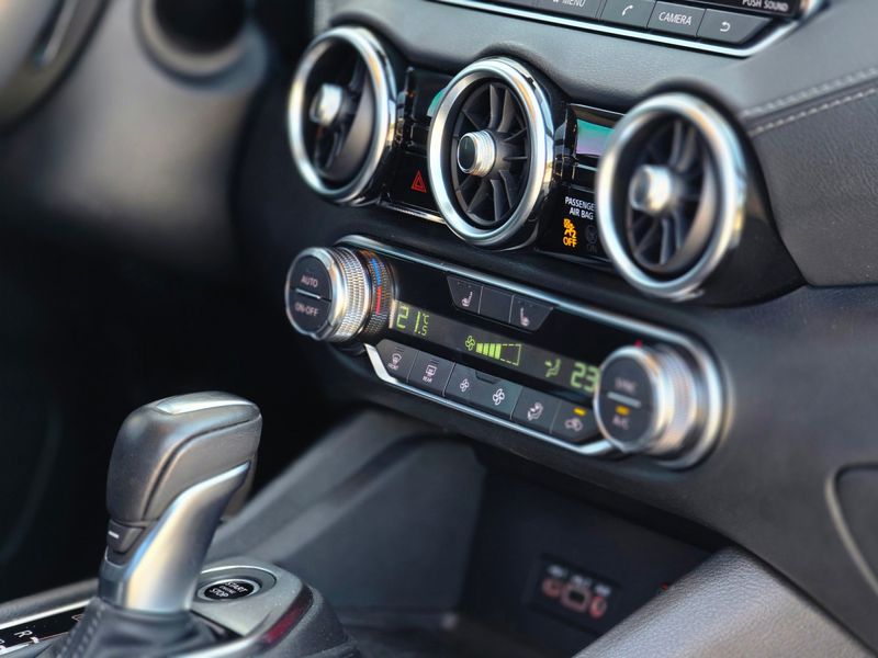 Nissan Sentra Advance 2.0 16V 2023/2023 AUTO NÍVEL VEÍCULOS SANTA CRUZ DO SUL / Carros no Vale