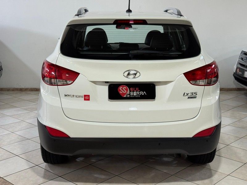 HYUNDAI IX35 2.0 MPI 4X2 16V 2012/2013 SUL SERRA MOTORS CAXIAS DO SUL / Carros no Vale HYUNDAI IX35 2.0 MPI 4X2 16V 2012/2013 SUL SERRA MOTORS CAXIAS DO SUL / Carros no Vale