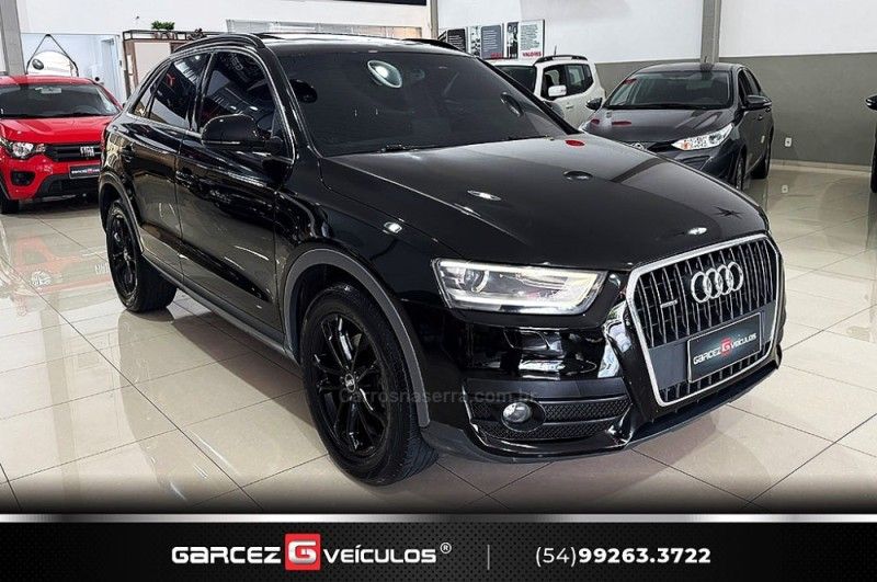 AUDI Q3 2.0 TFSI AMBIENTE QUATTRO S TRONIC 2015/2015 GARCEZ VEÍCULOS BENTO GONÇALVES / Carros no Vale