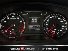 AUDI Q3 2.0 TFSI AMBIENTE QUATTRO S TRONIC 2015/2015 GARCEZ VEÍCULOS BENTO GONÇALVES / Carros no Vale