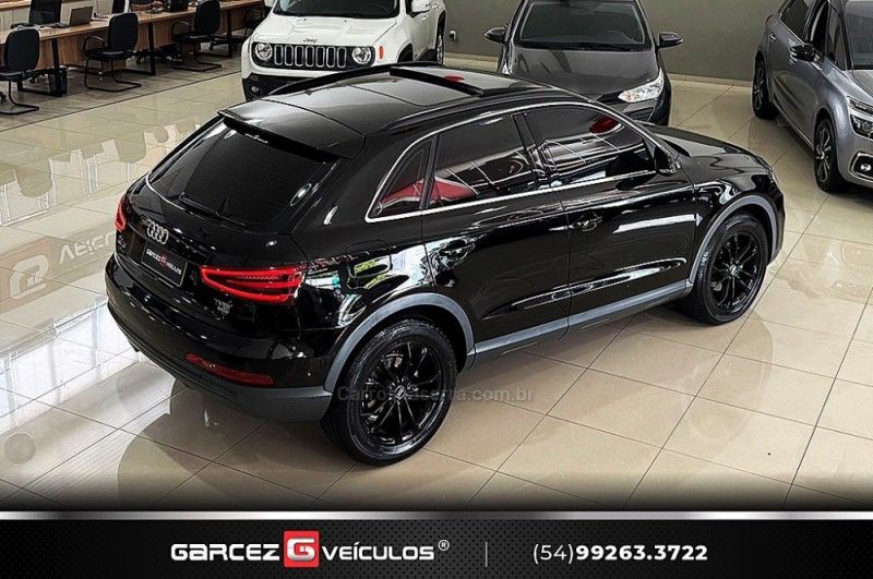 AUDI Q3 2.0 TFSI AMBIENTE QUATTRO S TRONIC 2015/2015 GARCEZ VEÍCULOS BENTO GONÇALVES / Carros no Vale